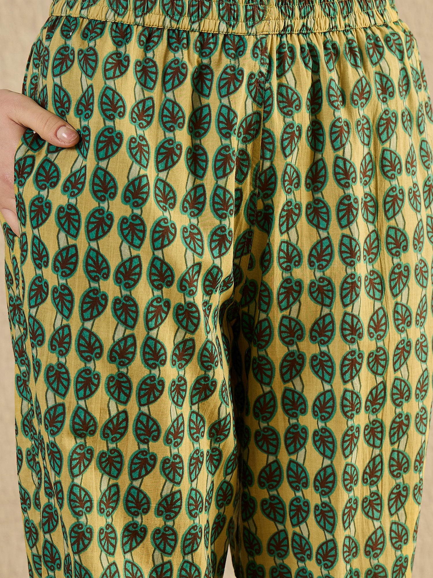 Women Abstract Printed Green Night Suit Set