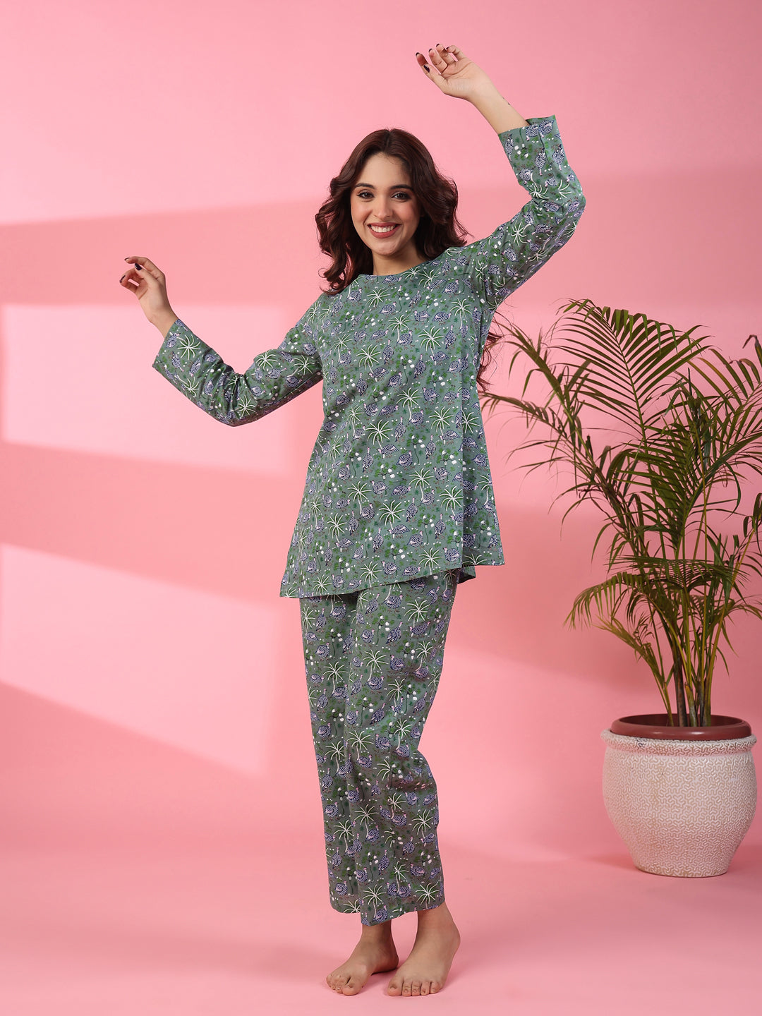 Green & blue loungewear set