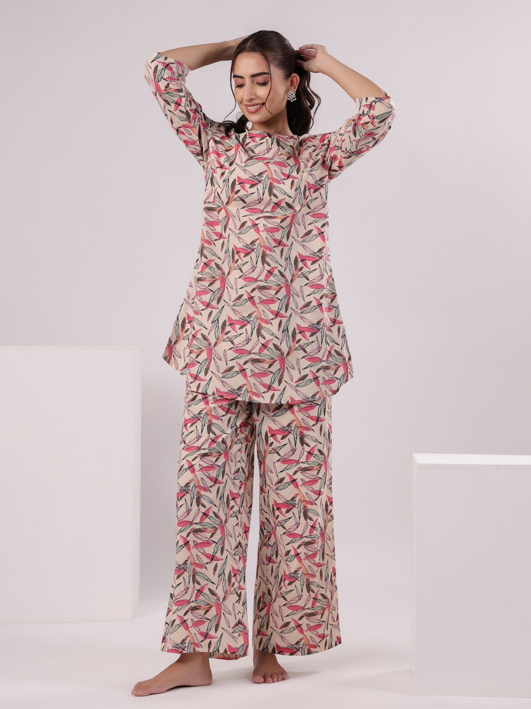 Multicolor Leaf Printed Night Suit Set