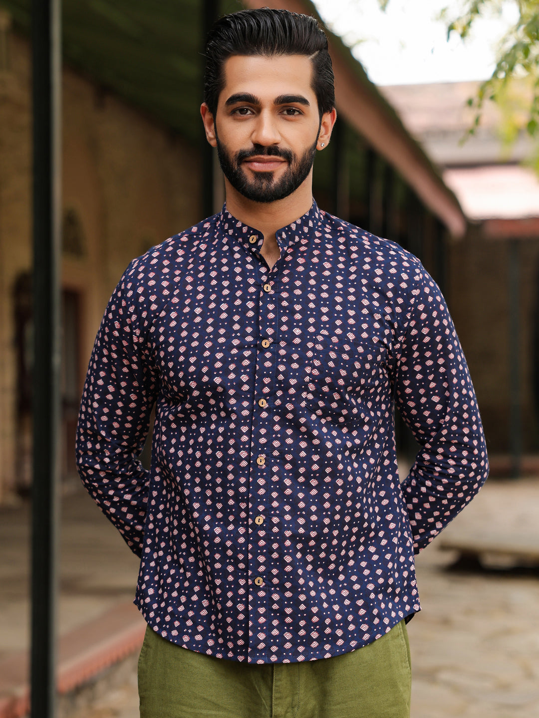 Men's  Pure Cotton Navy Blue Casual Shirt