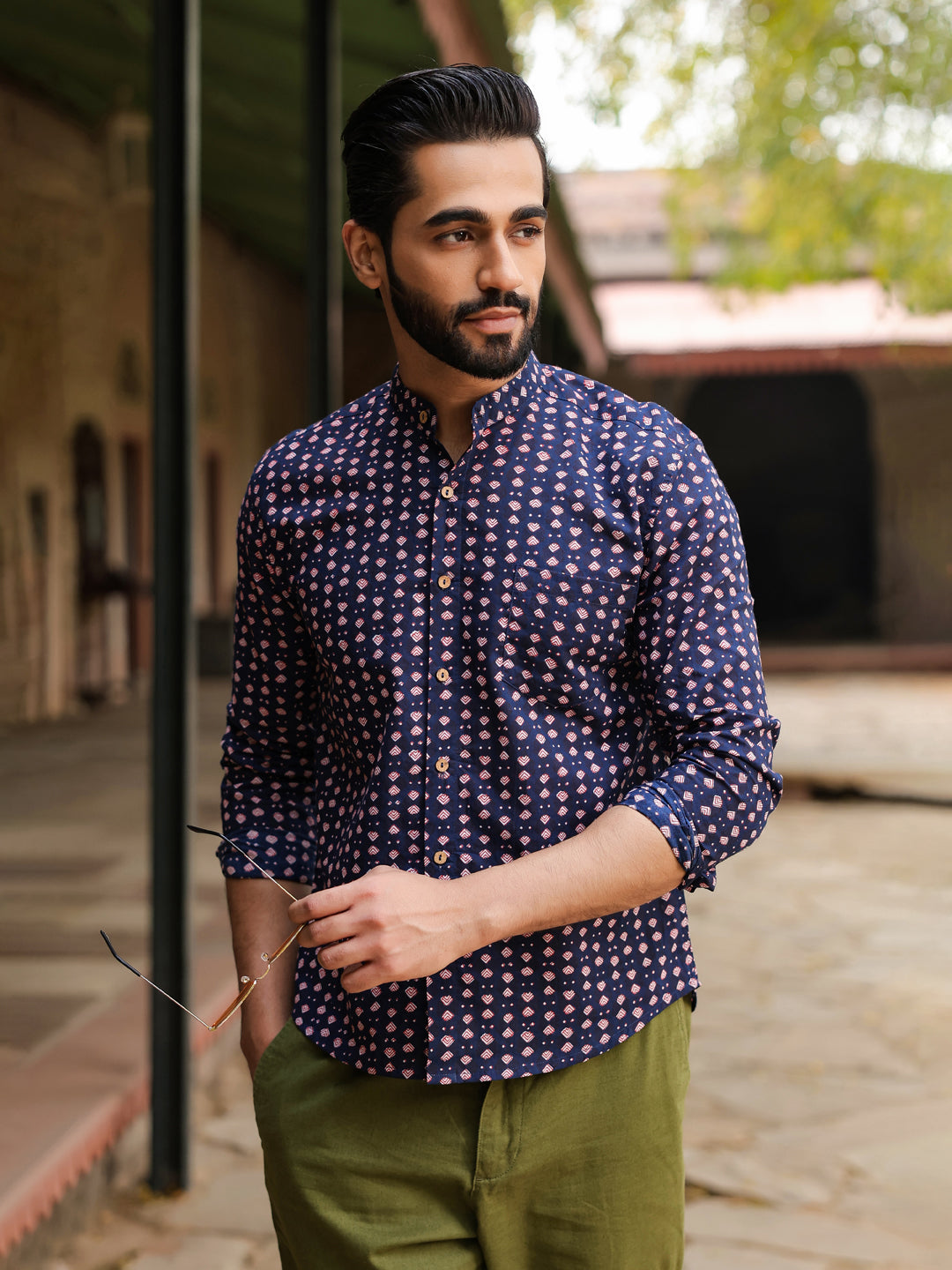 Men's  Pure Cotton Navy Blue Casual Shirt