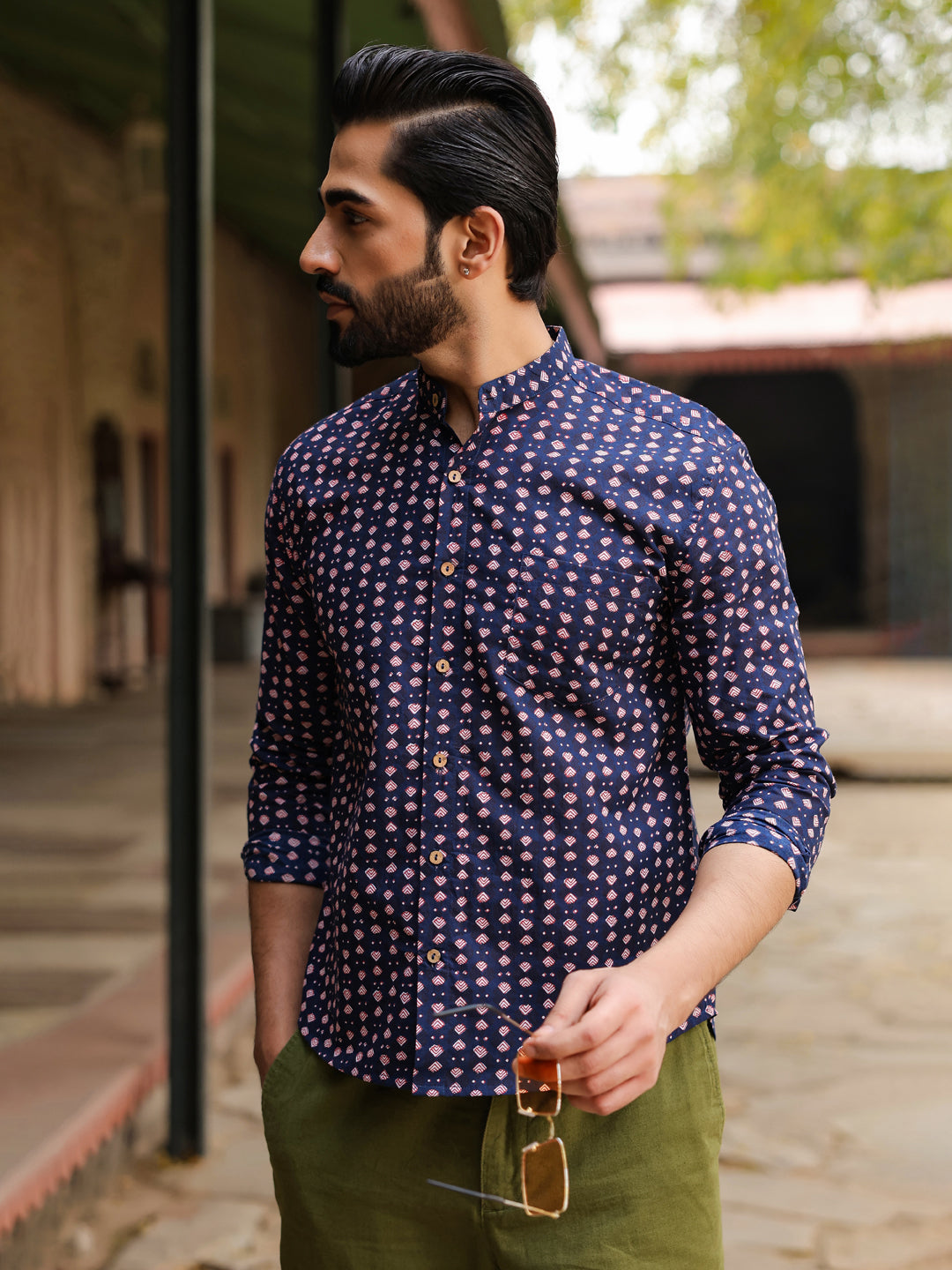 Men's  Pure Cotton Navy Blue Casual Shirt