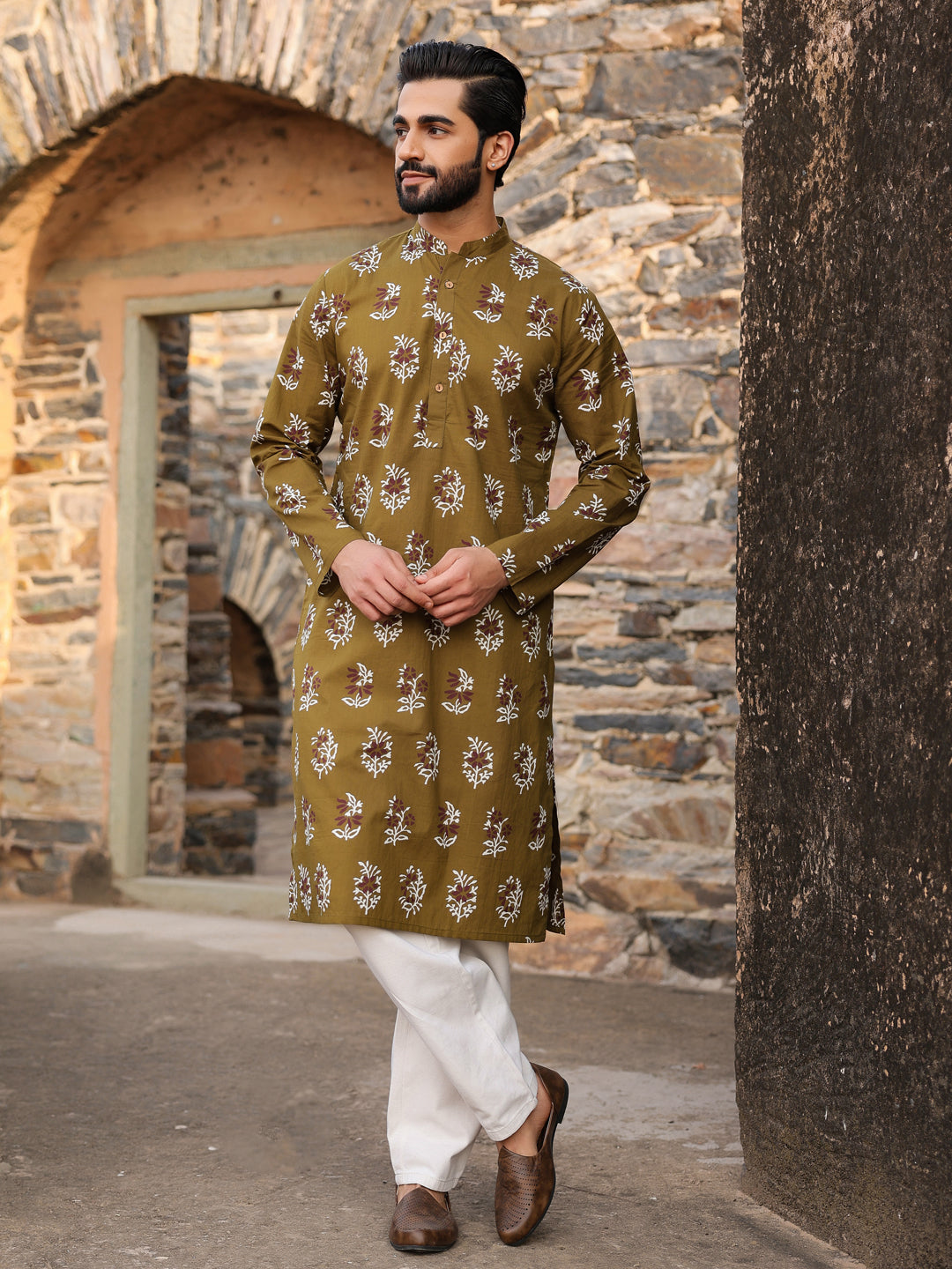 Men's Ethnic Motifs Pure Cotton Olive Printed Kurta