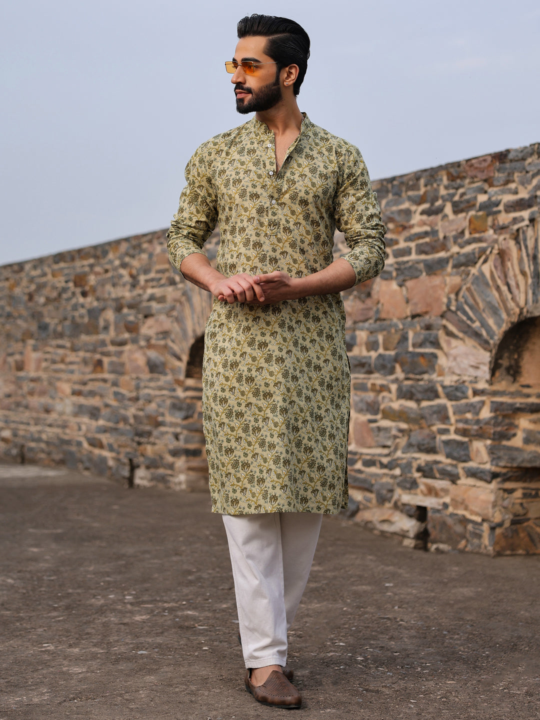 Men's Floral Pure Cotton Pista Green Printed Kurta