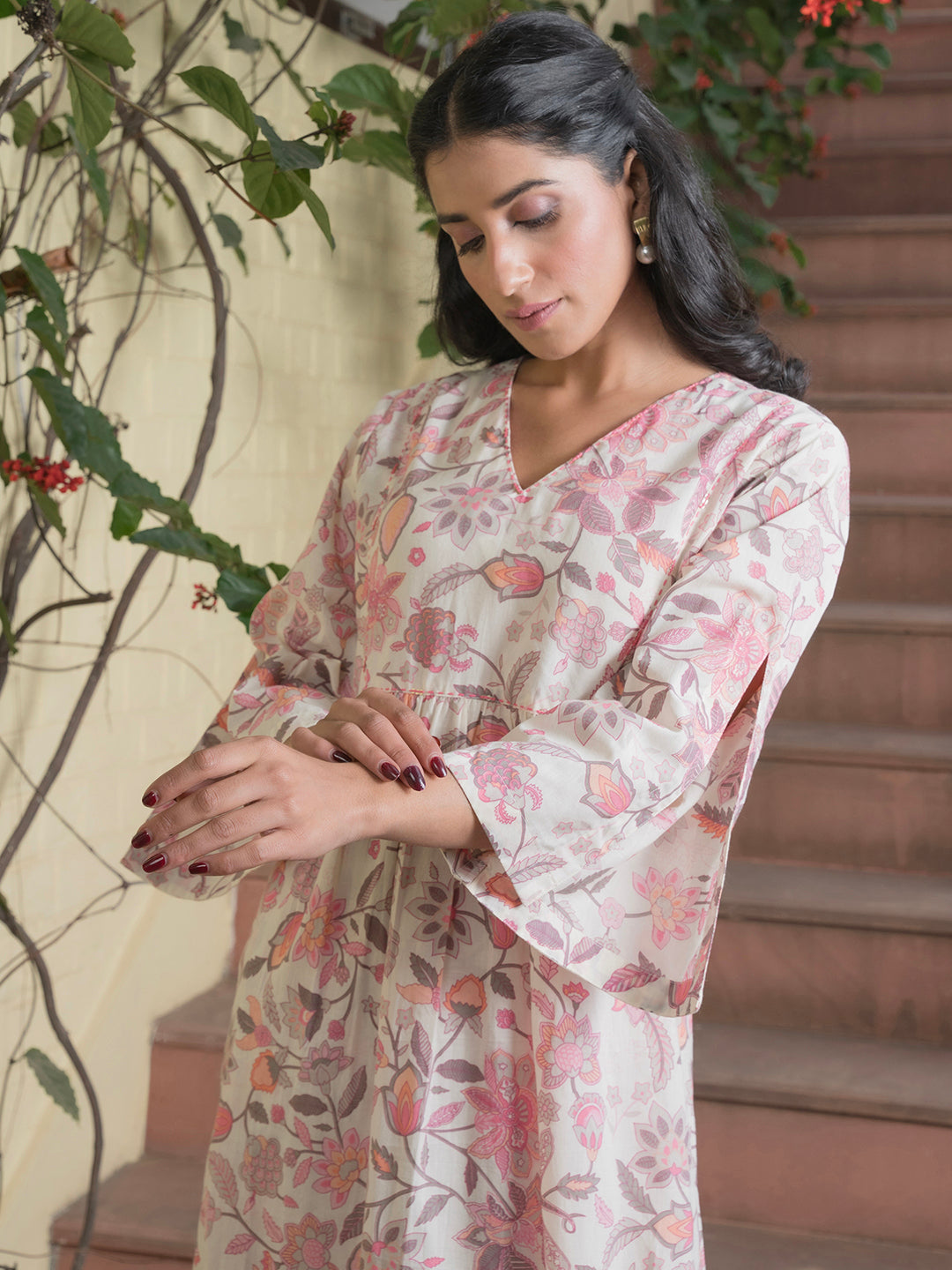 Floral Printed V-Neck Cotton Kurta Set