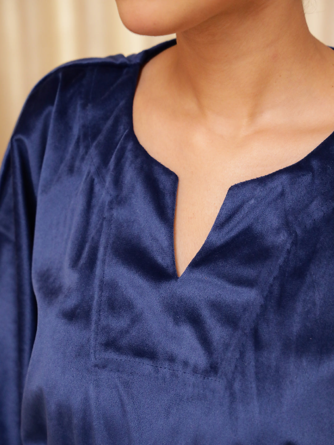 Blue V-Neck Velvet Winter Kaftan