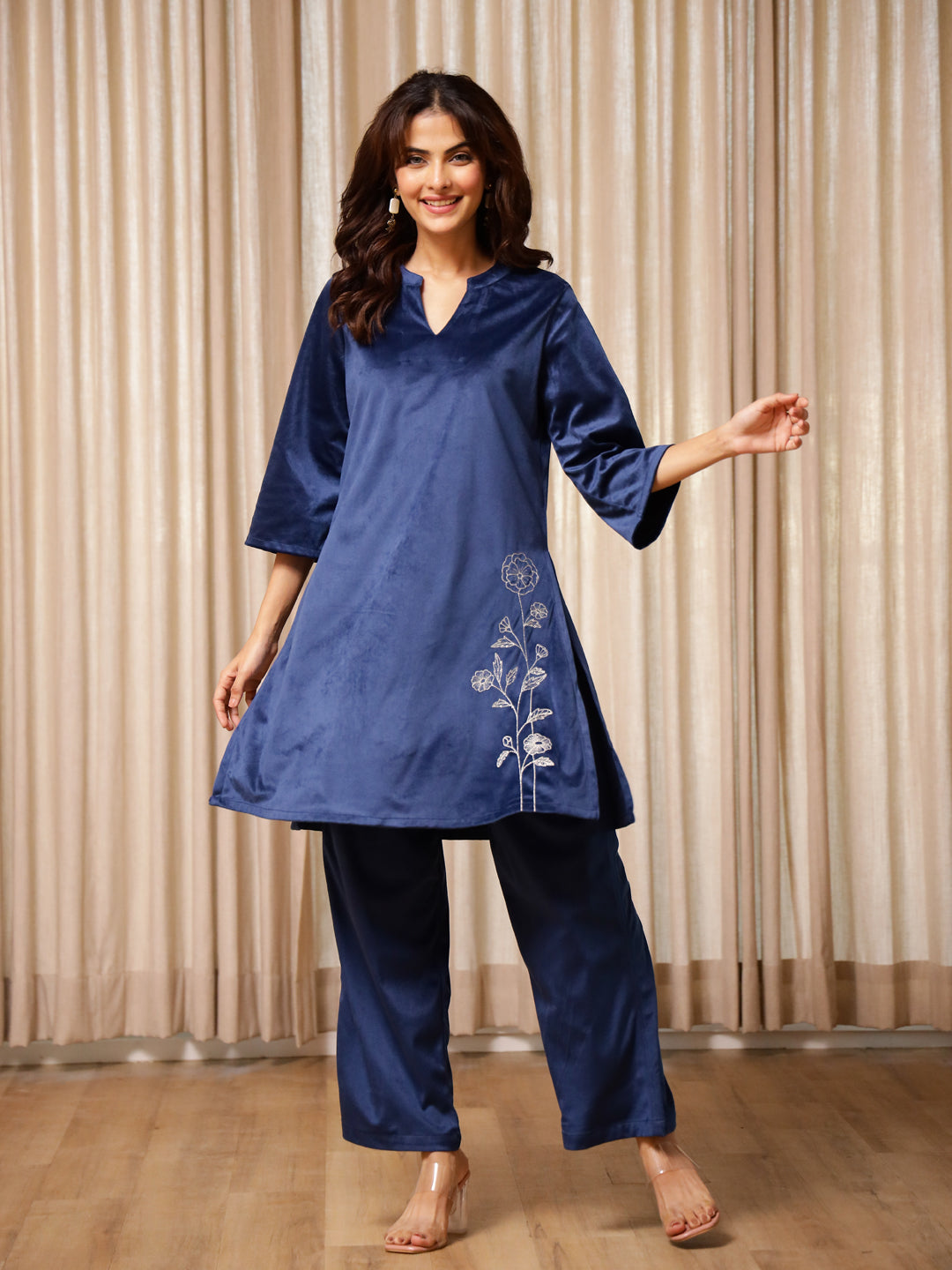 Blue Solid Print Kurta Set for Women