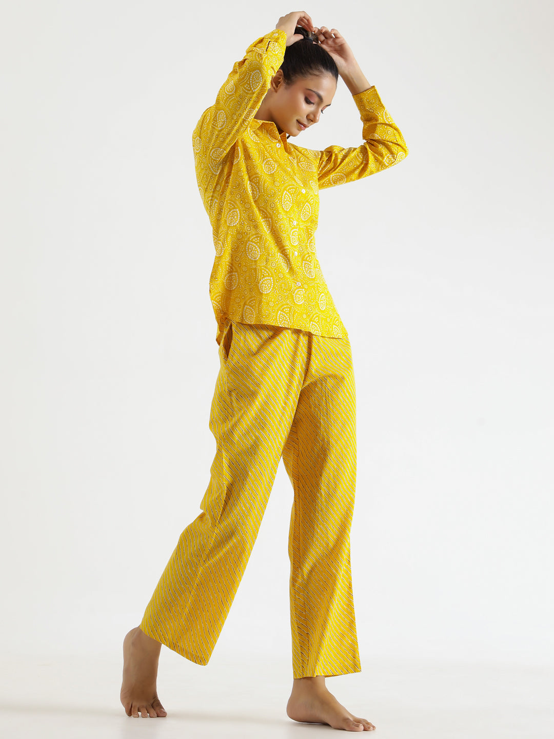 Yellow & White Printed Night suit