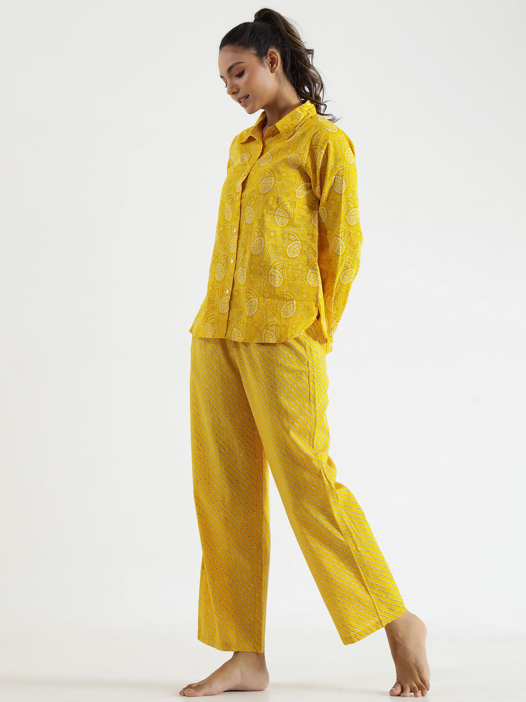 Yellow & White Printed Night suit