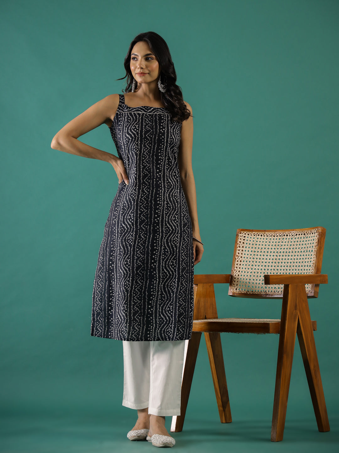 Black Cut Sleeves Printed Kurti Set