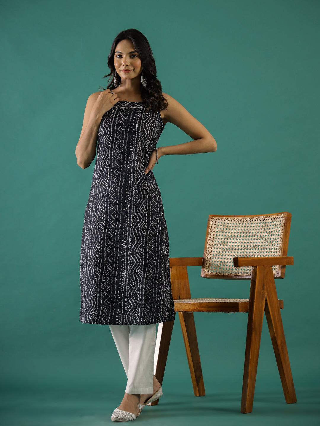 Black Cut Sleeves Printed Kurti Set