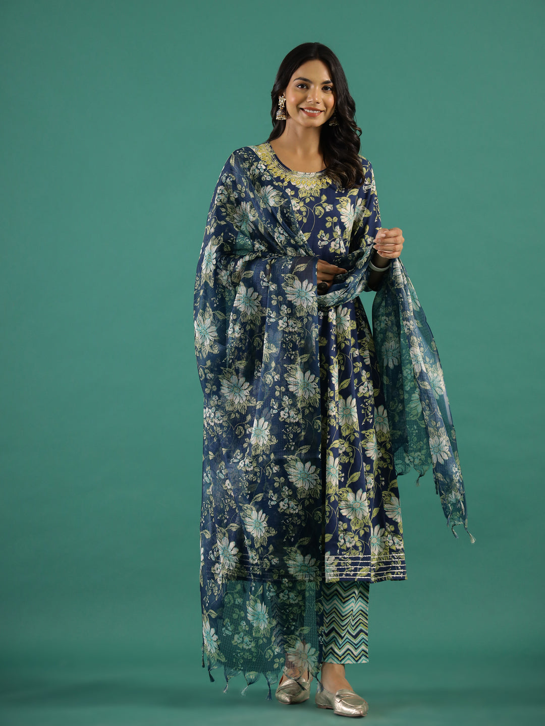 Floral Printed Round Neck Kurta Set