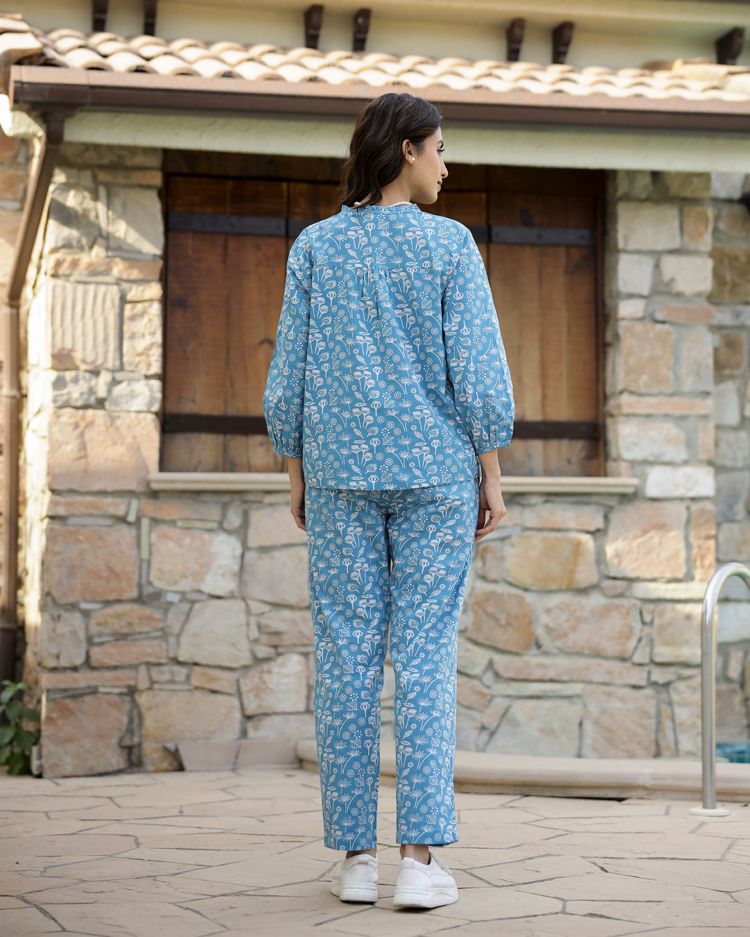 Blue Leaf Cotton Night SUIT