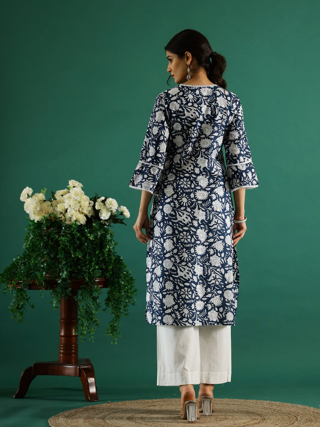 Floral Printed Round Neck Kurta for Women