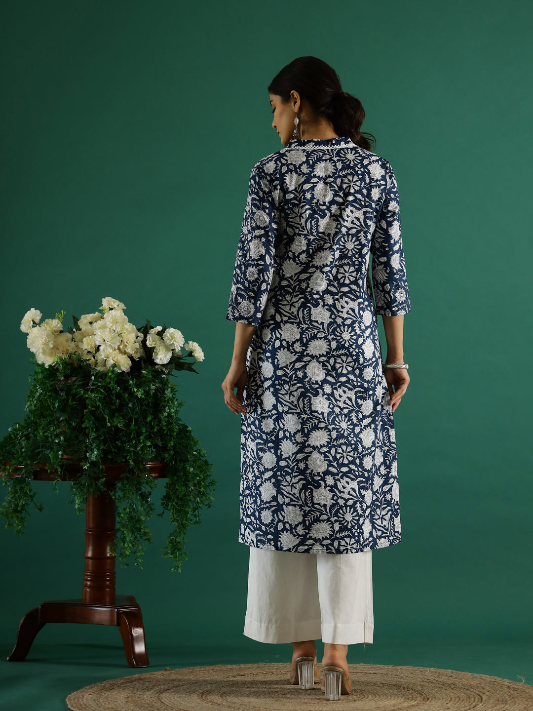 Floral Printed V-Neck Kurta for Women