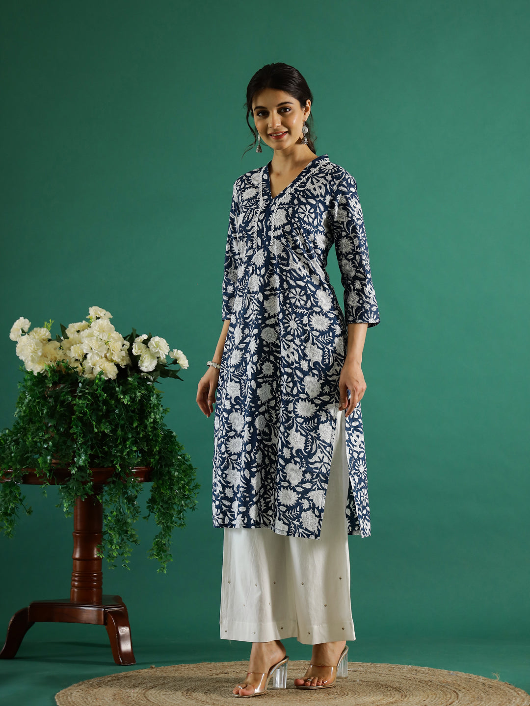 Floral Printed V-Neck Kurta for Women