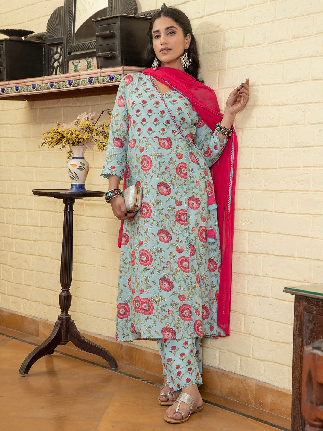 Women Flower Printed Cotton Kurta Set