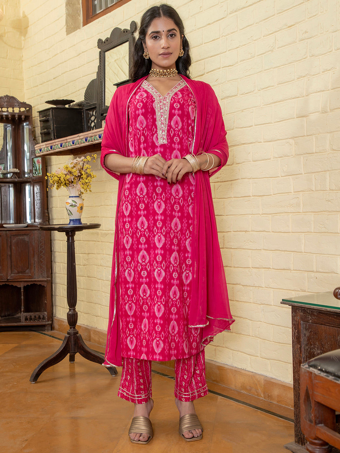 Pink Flower Printed V Neck Cotton Kurta Set