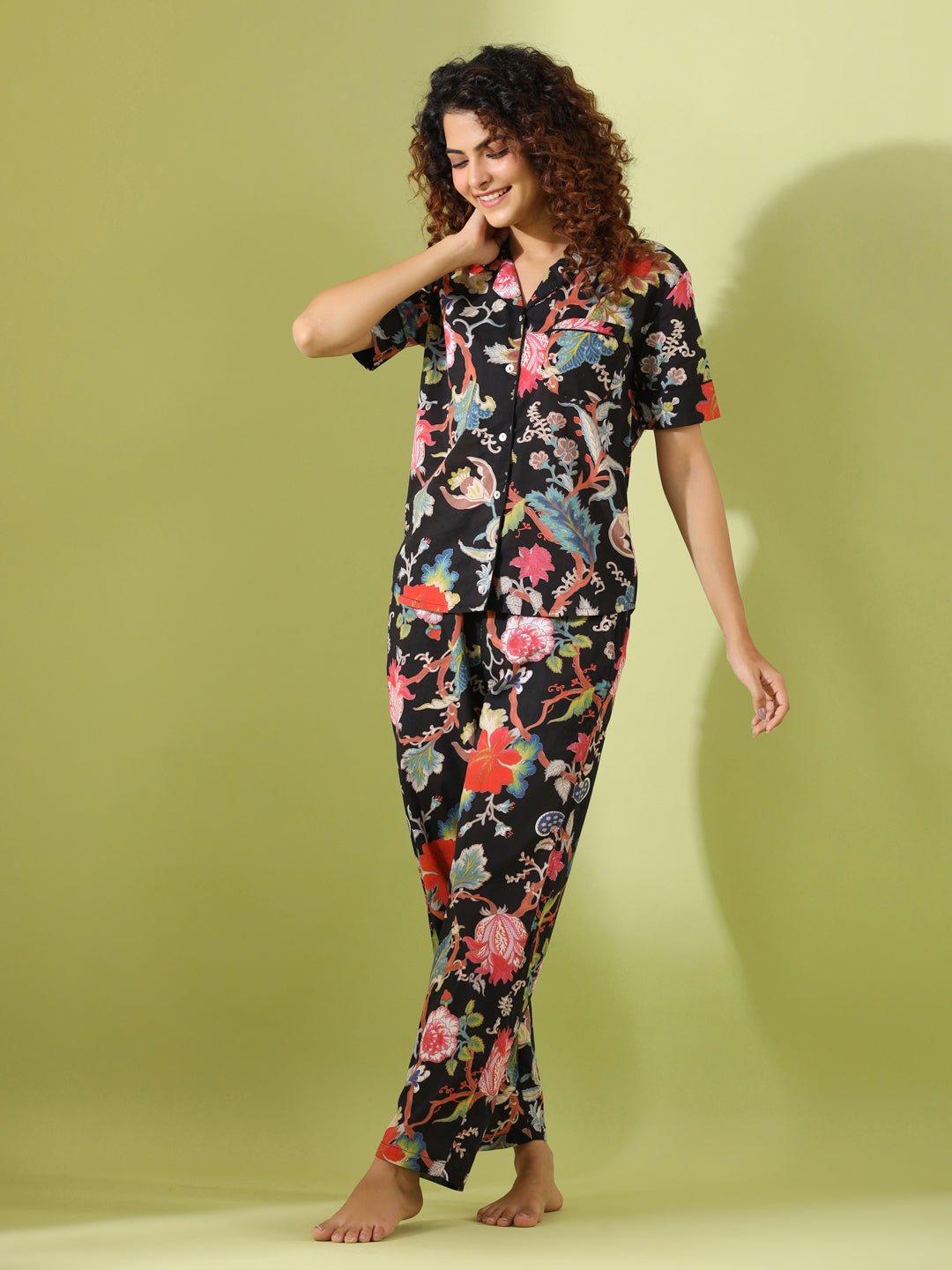 Black Cotton Printed Night Suit Set with Payjama