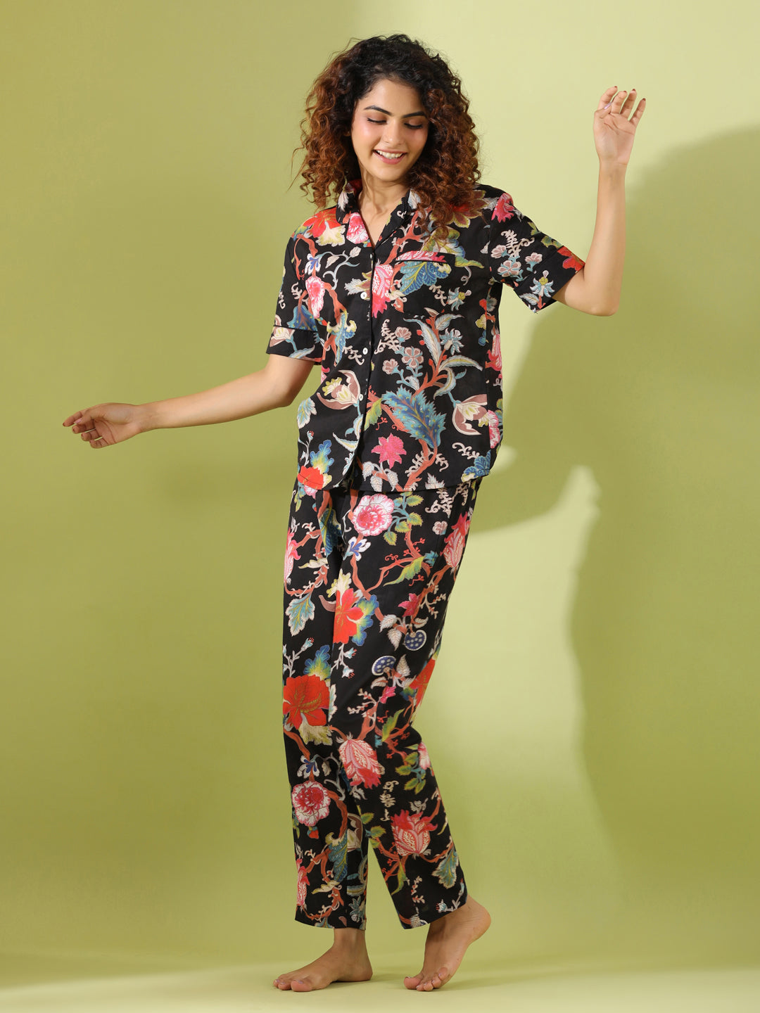 Black Cotton Printed Night Suit Set with Payjama