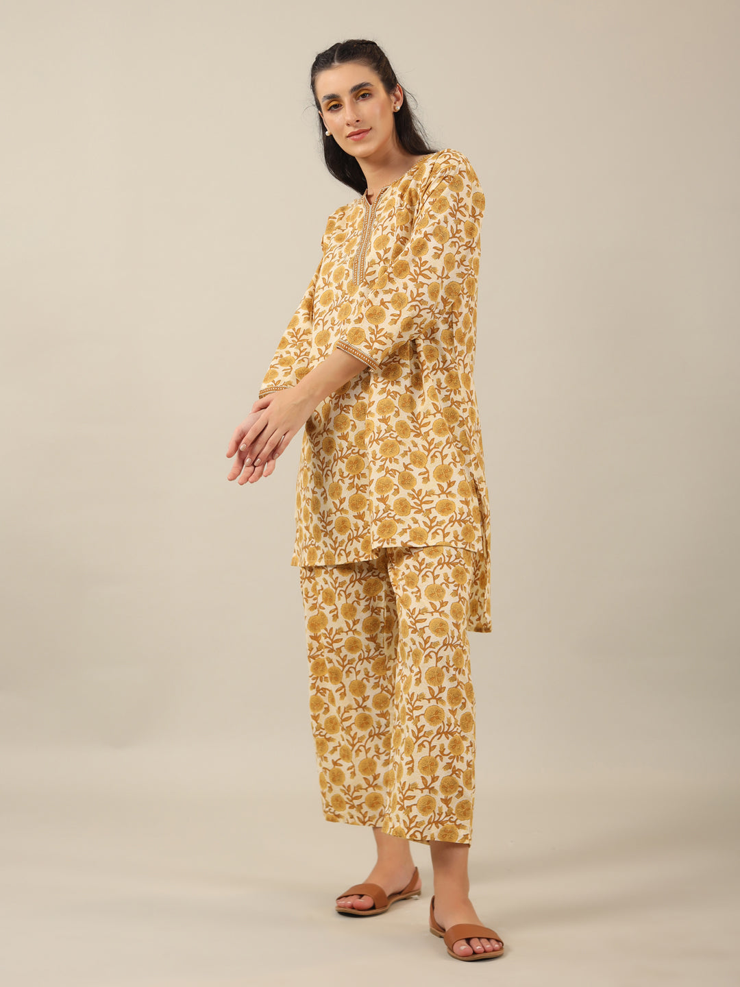 DAHLIA PRINTED Cotton Night SUIT