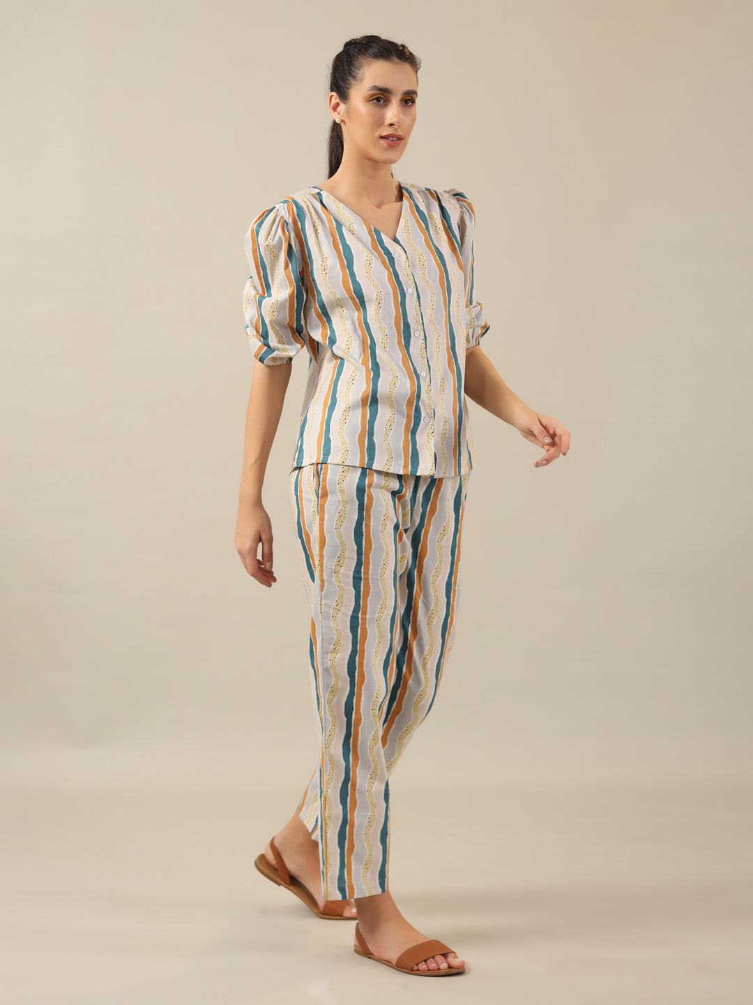 Line print  Cotton Night SUIT