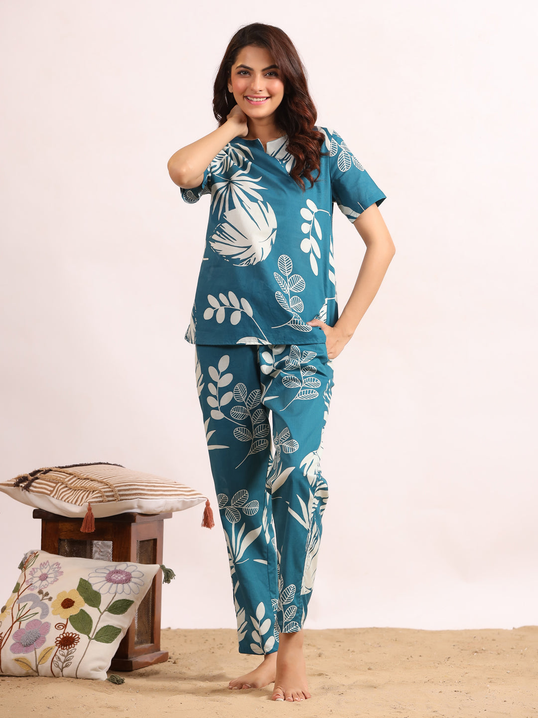 Blue tropical  Print Night Suit Set with Payjama