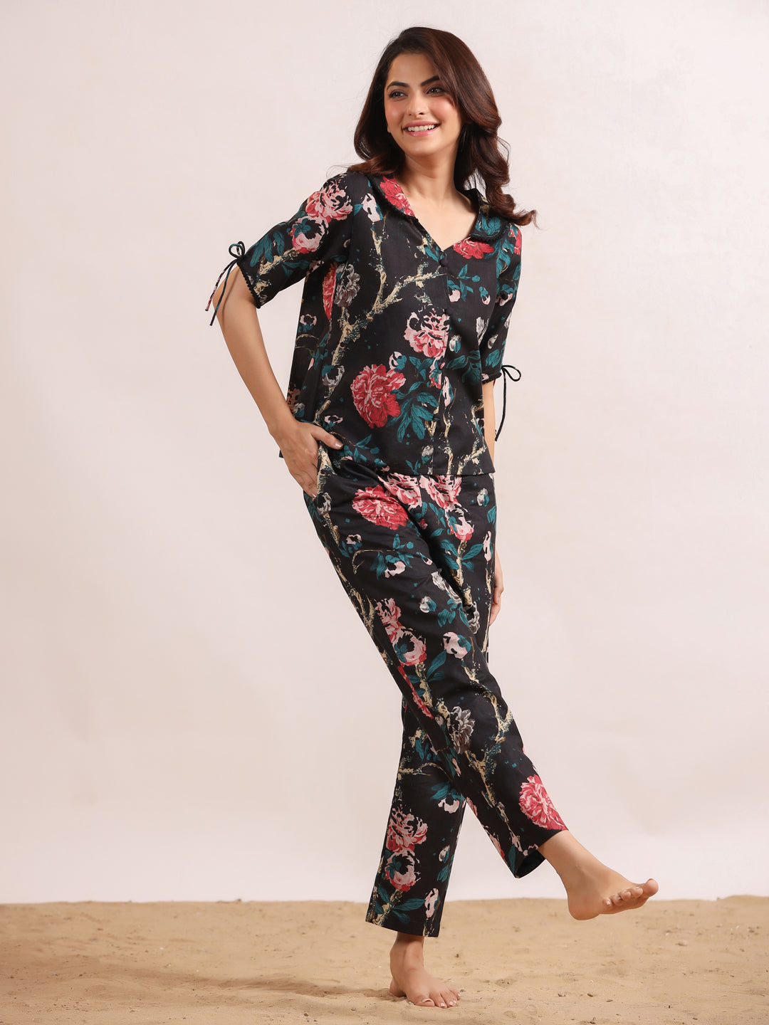 Black floral printed Cotton Printed Night Suit Set with Pajama