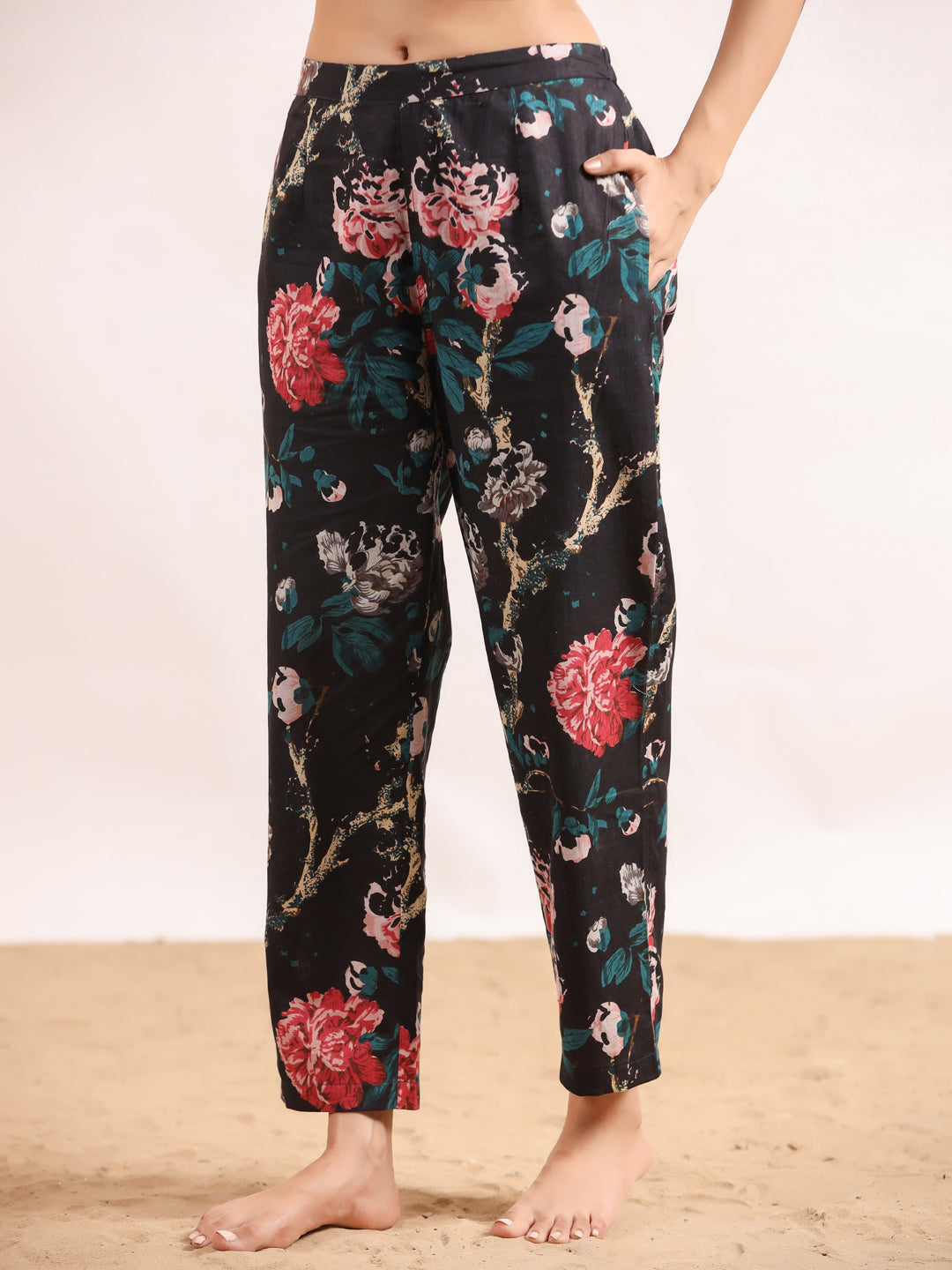 Black floral printed Cotton Printed Night Suit Set with Pajama