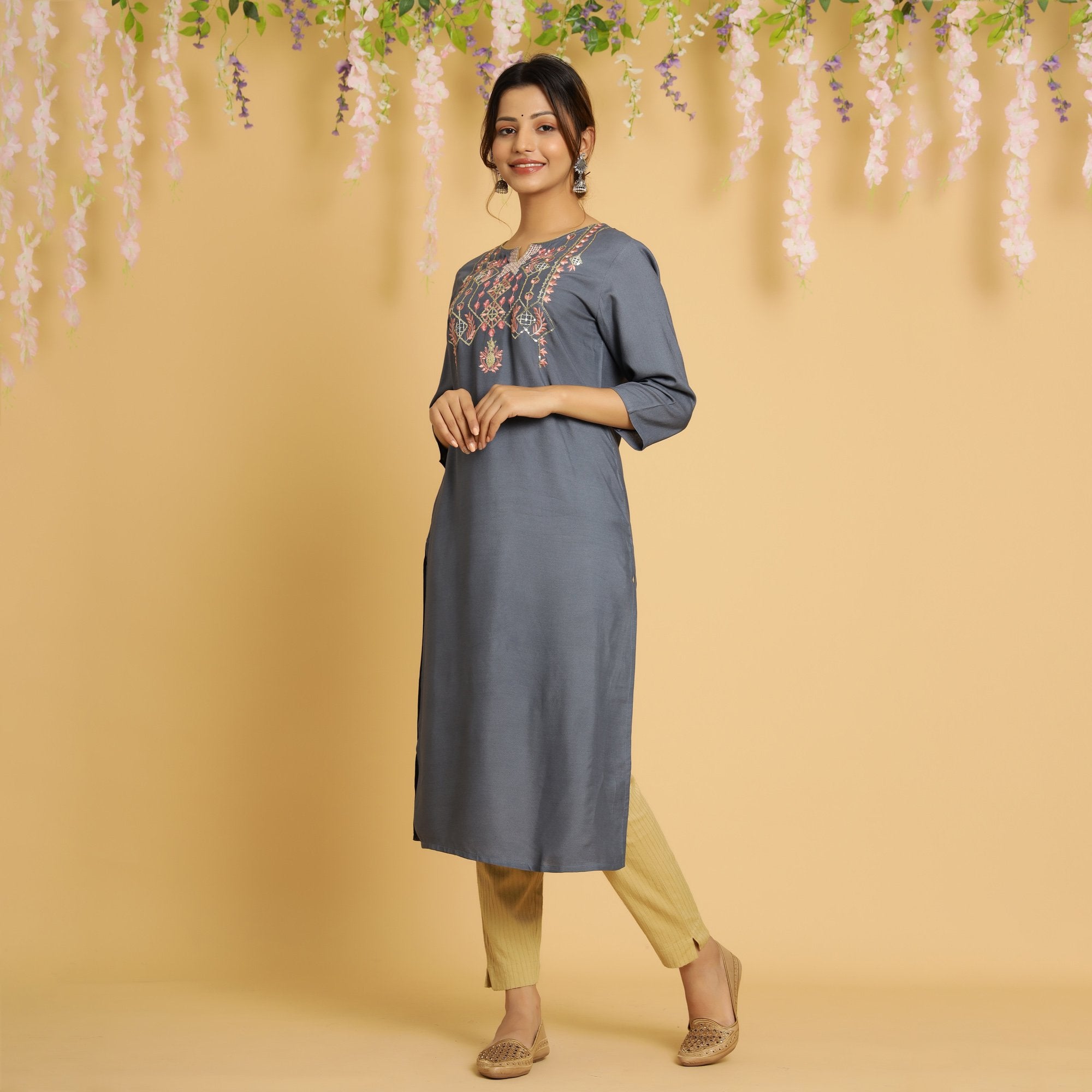 RangDeep Women Grey Embroidered Straight Kurti