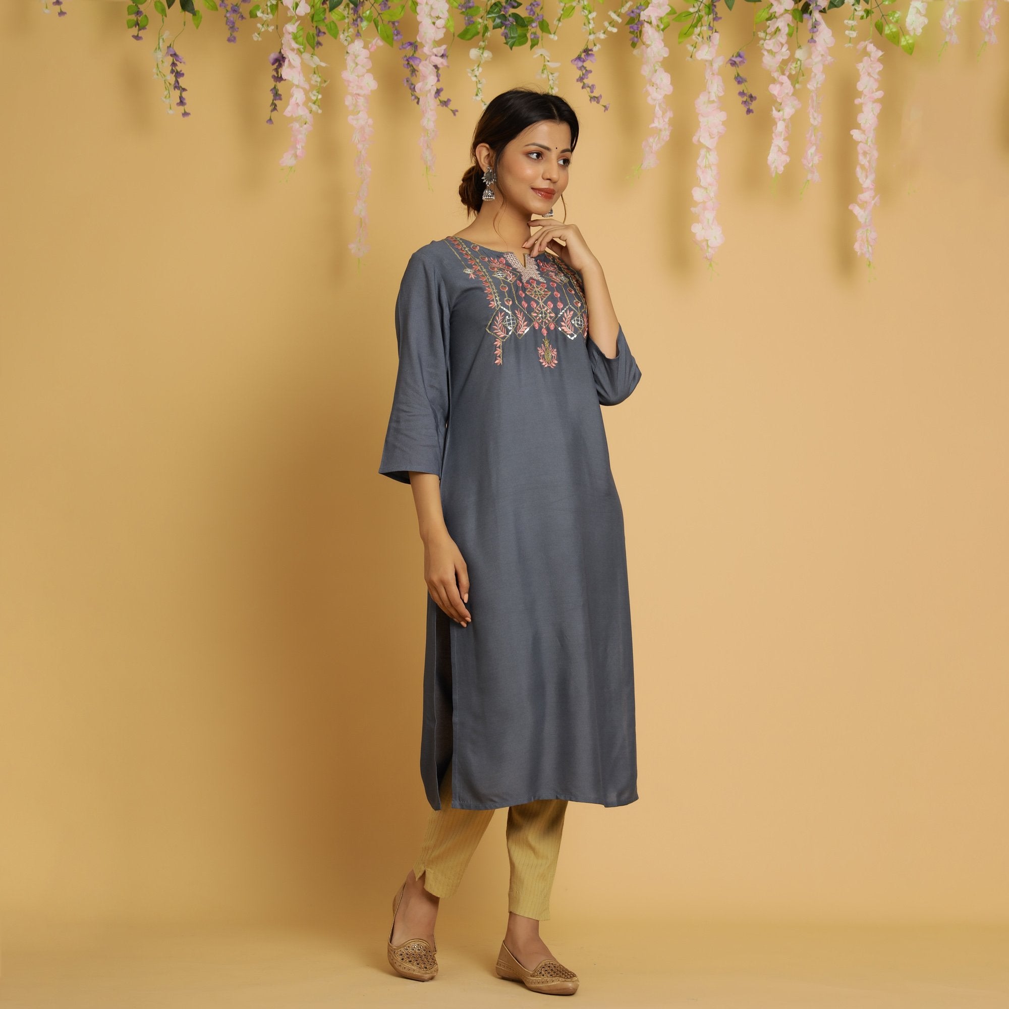 RangDeep Women Grey Embroidered Straight Kurti