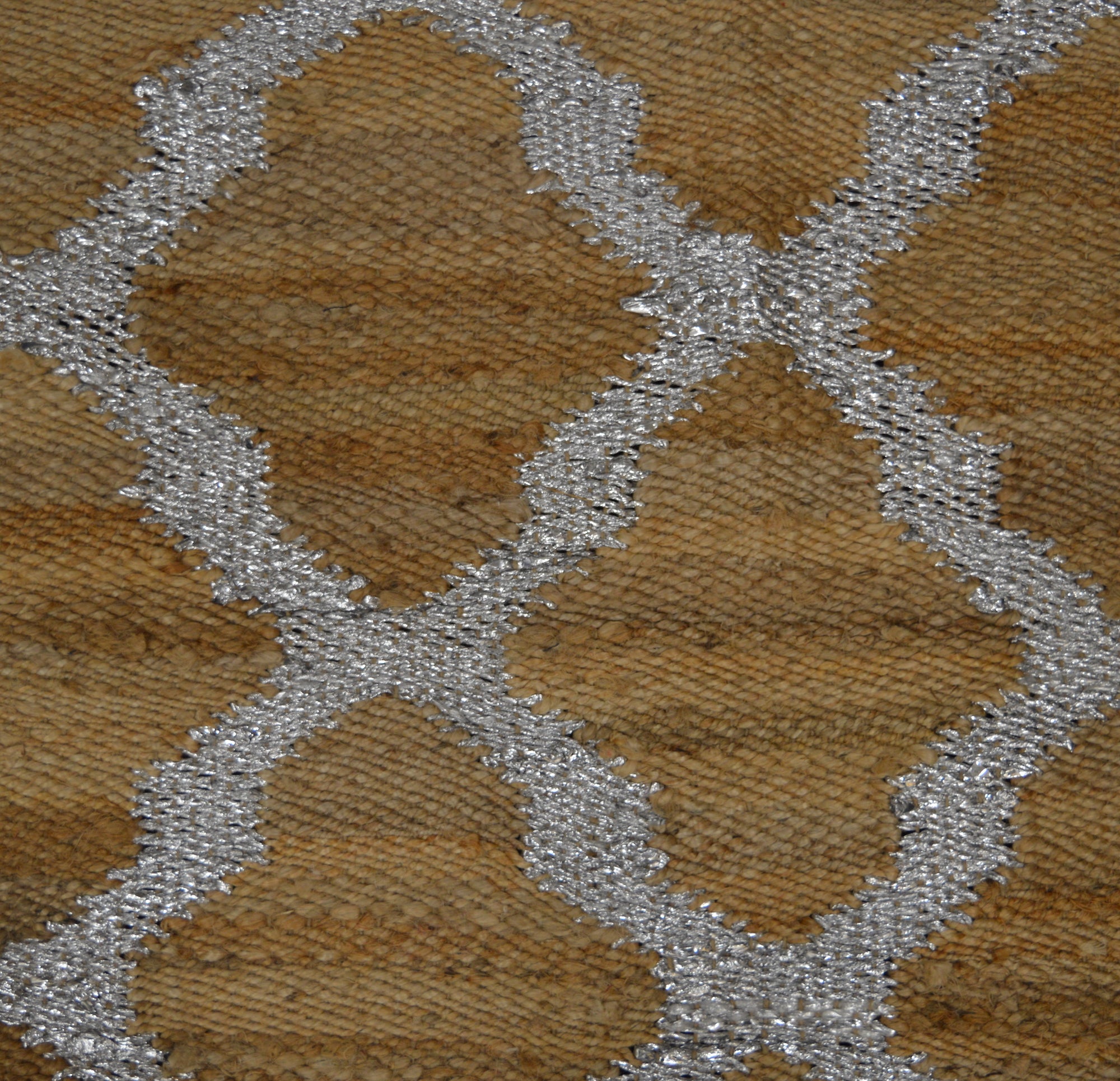 Hand-weaved Jute Rug with zari work