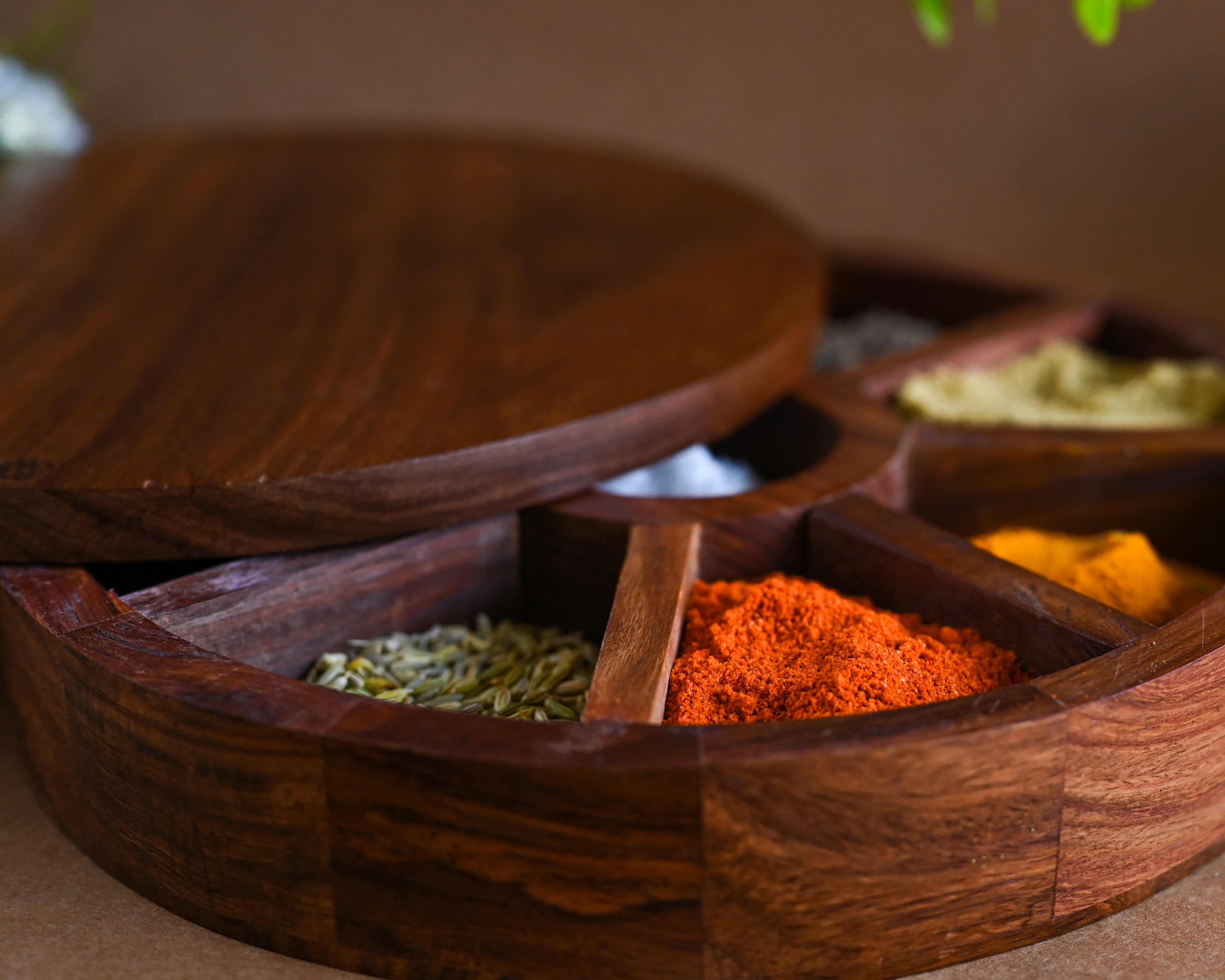 SPICE BOX