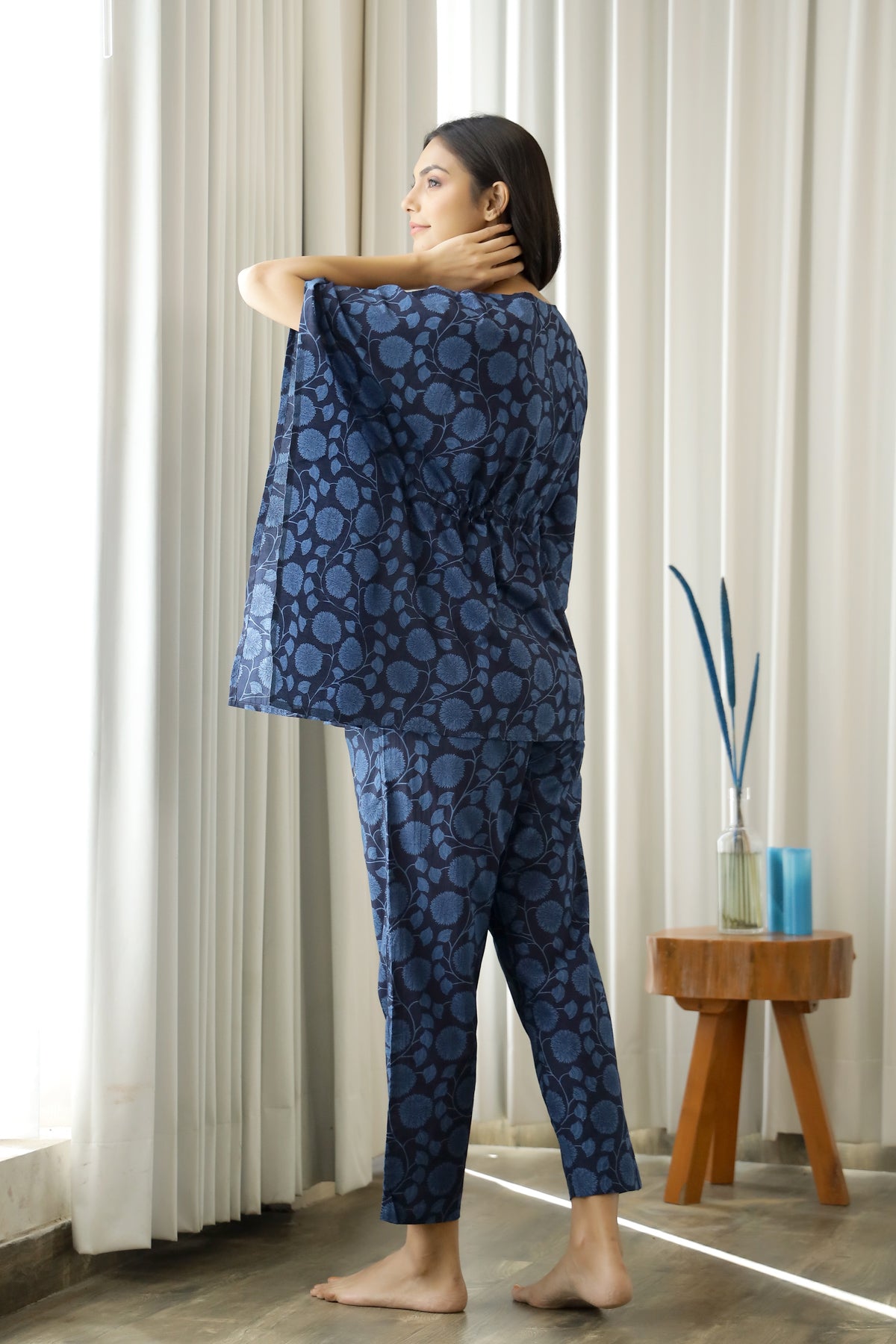 Women Navy Blue Floral Printed Cotton Kaftan with Pyjama