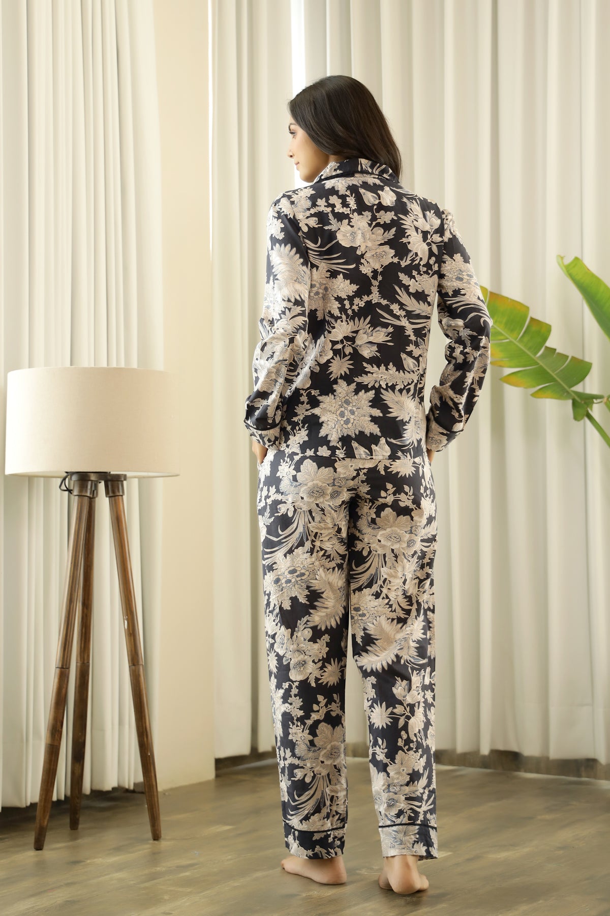 Black Printed Full sleeves Cotton Night suit