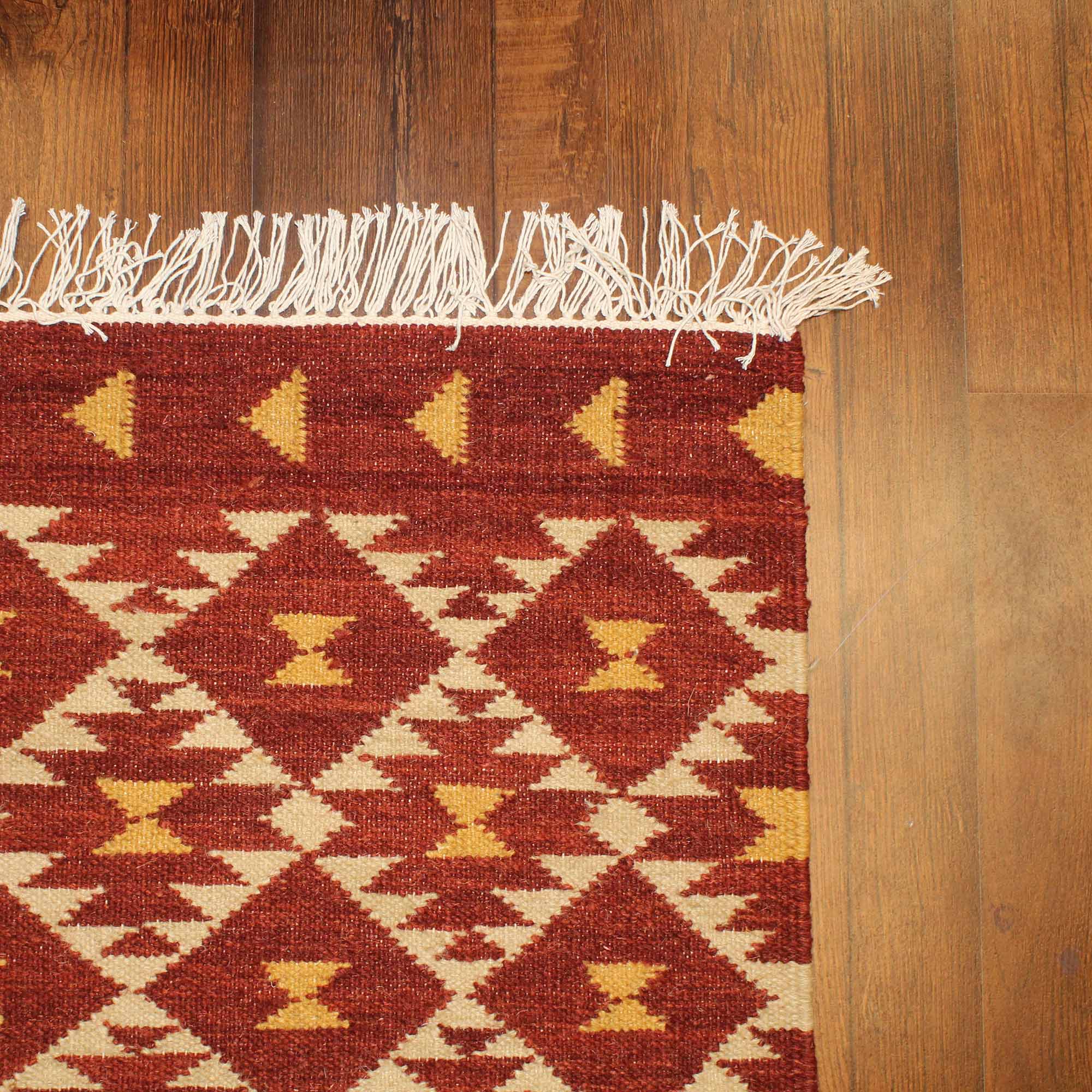 Hand-weaved Jute Multi-color Rug