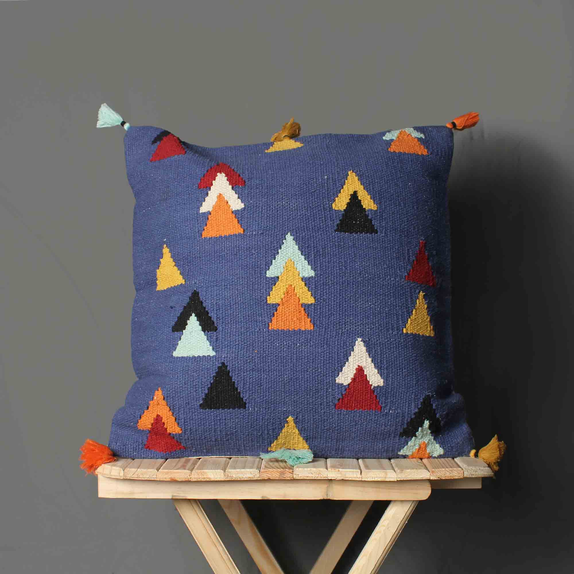 Hand-made Cotton Multicolor Cushion Cover