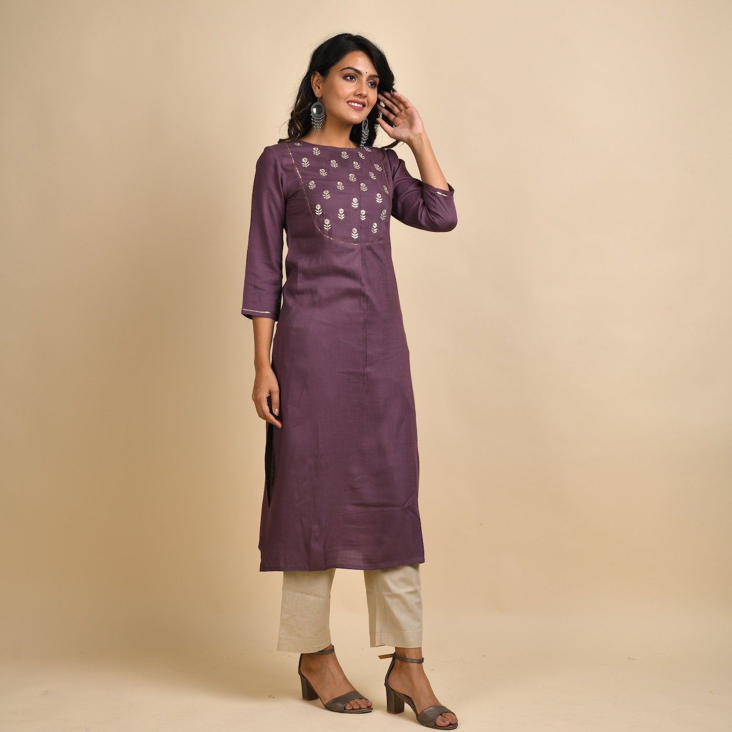 RangDeep Women Rayon Embroidered Mauve Straight Kurti