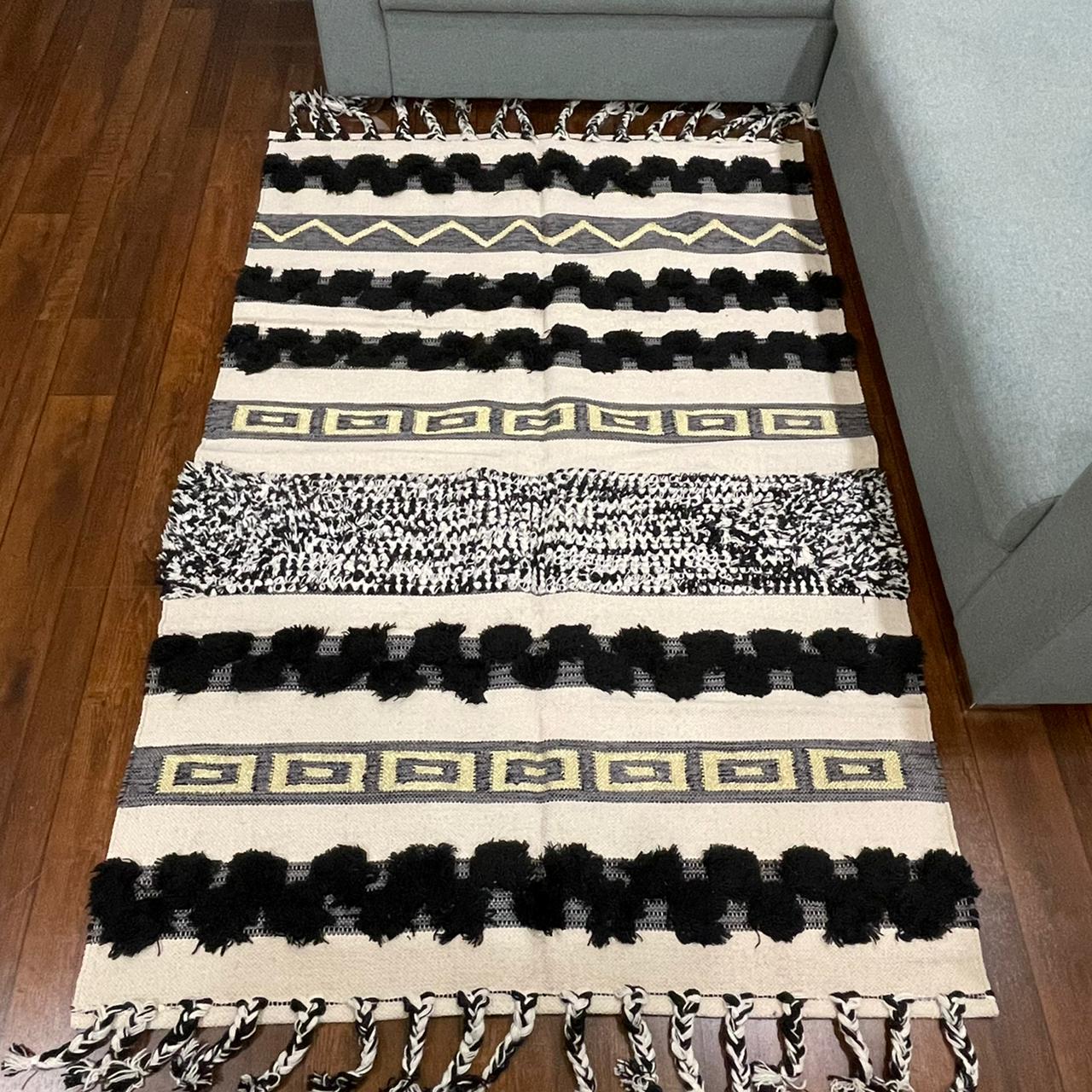 Hand-weaved Black Ruffle Cotton Rug with zari work